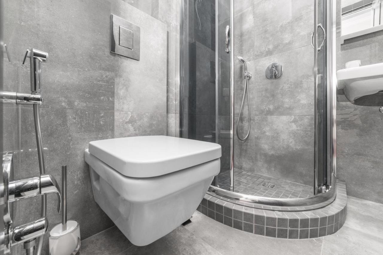Apart Hotel D'Monica 오데사 외부 사진